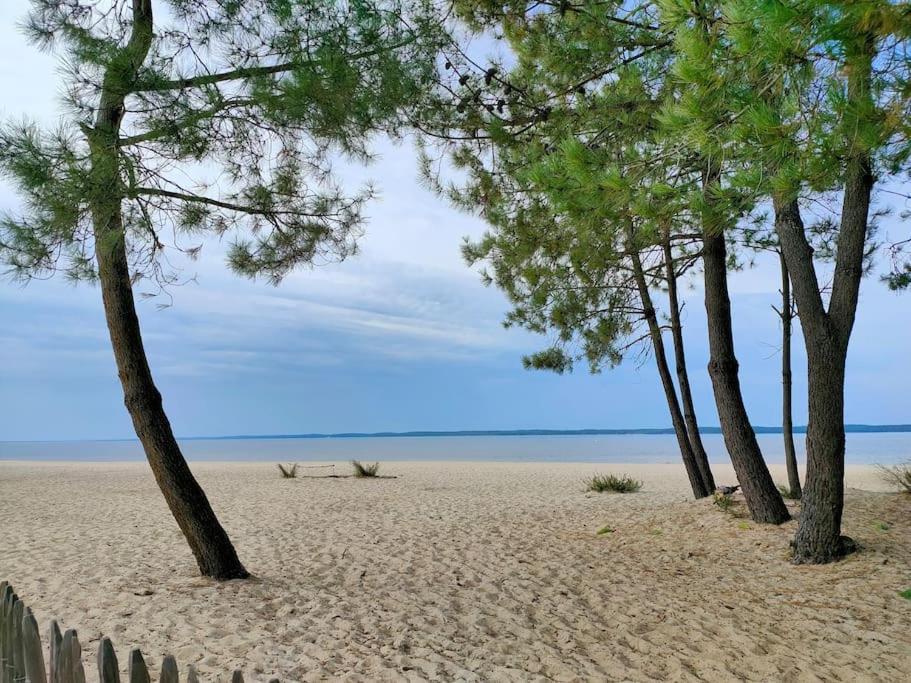 Villa Dans Residence Privee Au Bord Du Lac D'Hourtin Port ภายนอก รูปภาพ